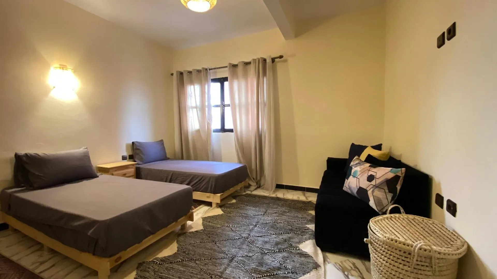 Beach House Douira Agadir Marokko